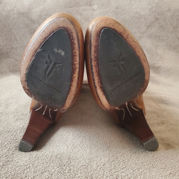 FRYE Brown Leather Boots - Picture 7 of 13